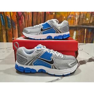 Nike Vomero 5 White Pure Platinum Size 5 Youth, 6.5 Women's Running HF6998-103